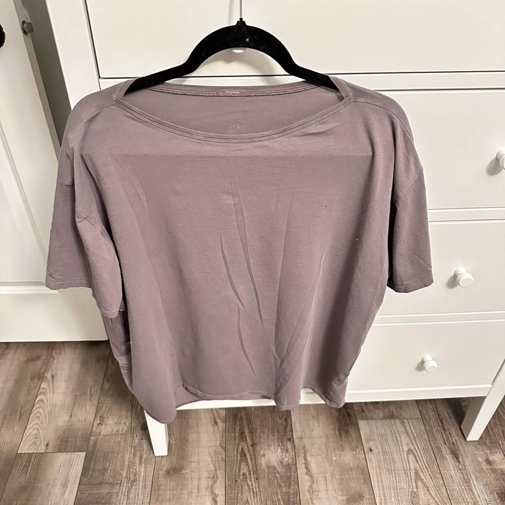 Lululemon Back in Action Short Sleeve Tee